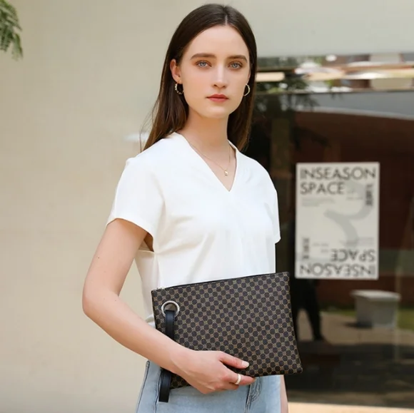 🐝 French Plaid Envelope Purse - Picture 2 of 3